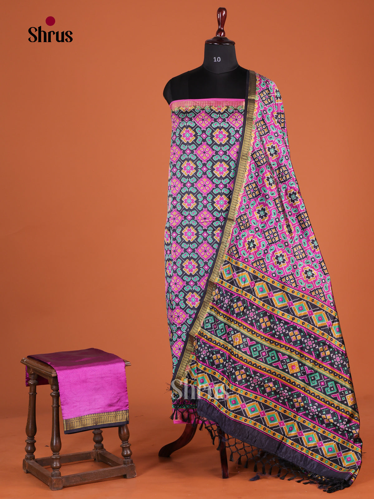 semi patola salwar - MEG14131