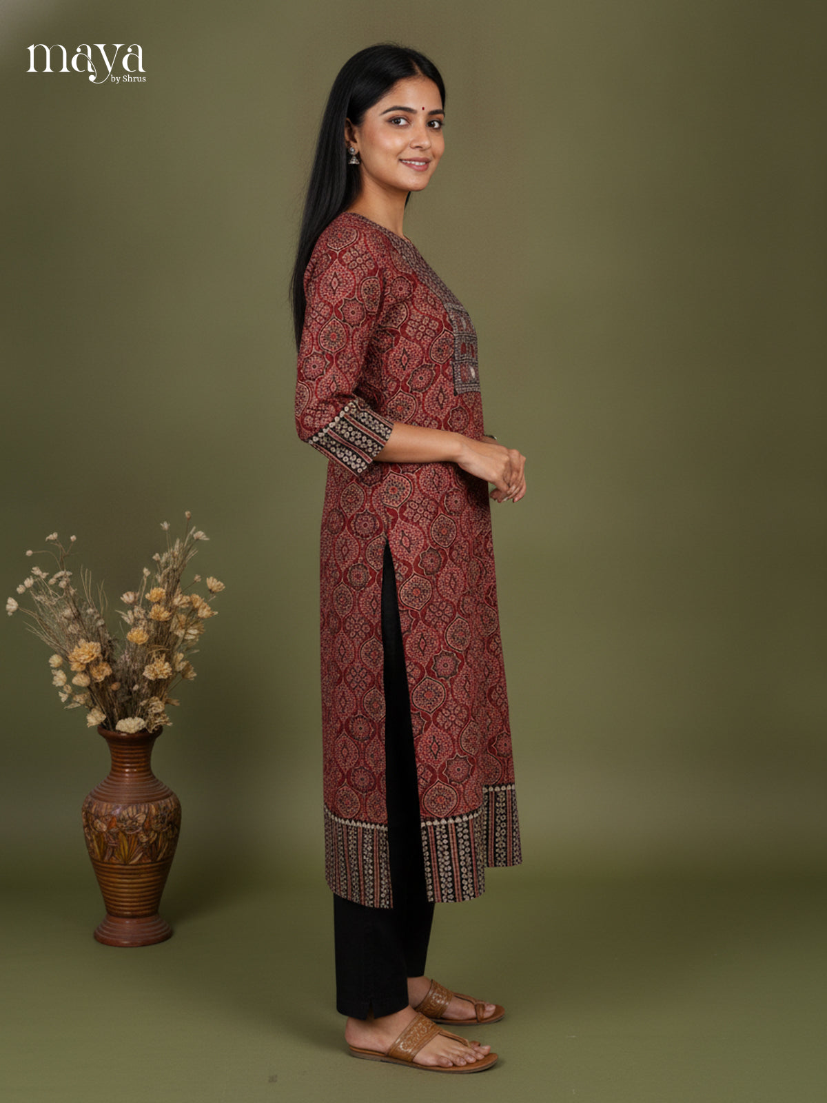 Readymade Kurti - MEG16001
