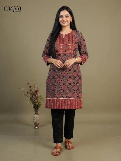 Readymade Kurti - MEG16002