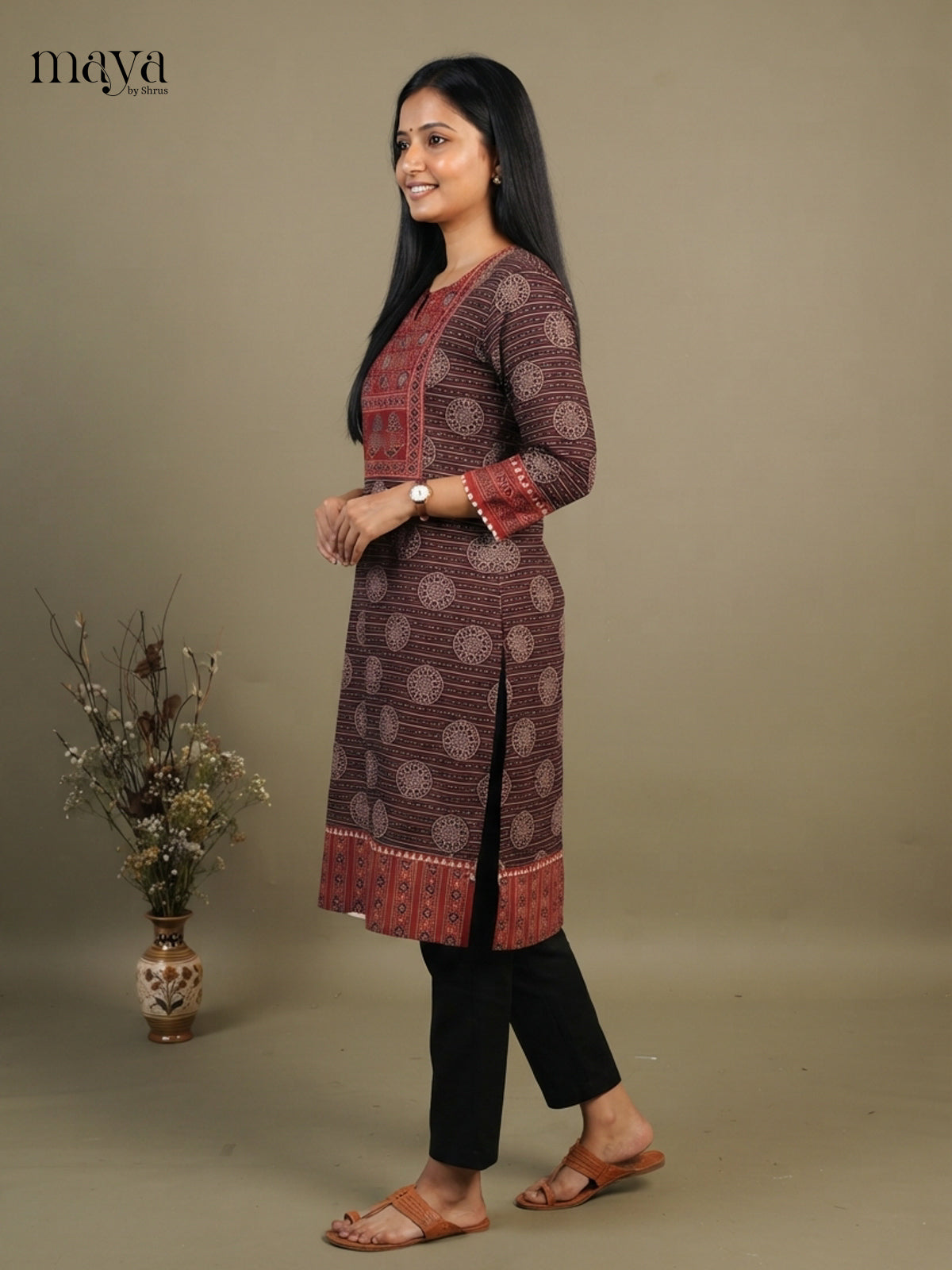 Readymade Kurti - MEG16004