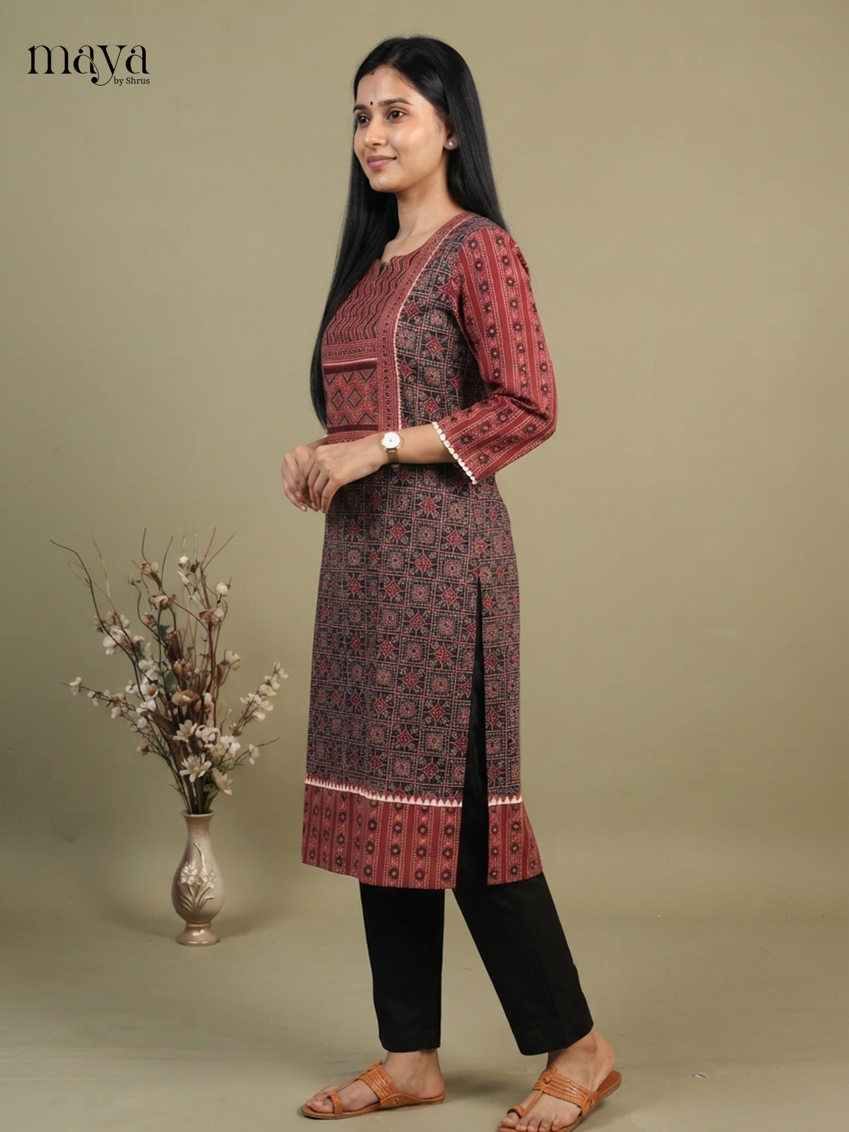 Readymade Kurti - MEG16006