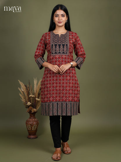 Readymade Kurti - MEG27002