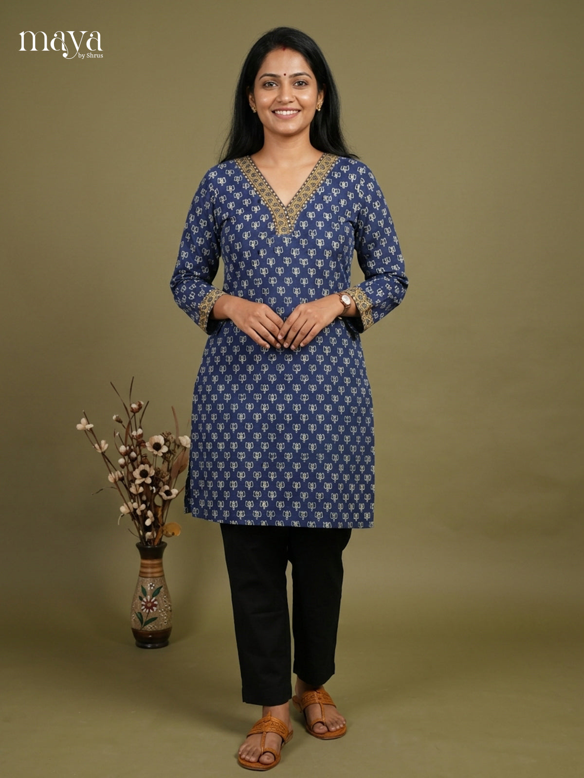 Readymade Kurti - MEH17002