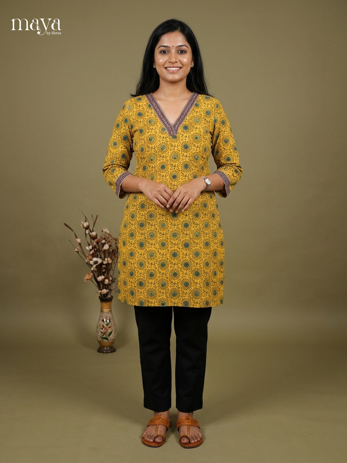 Readymade Kurti - MEH17006