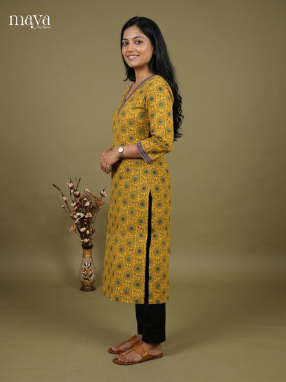 Readymade Kurti - MEH17006