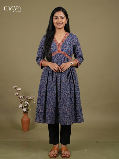 Readymade Kurti - MEH17017