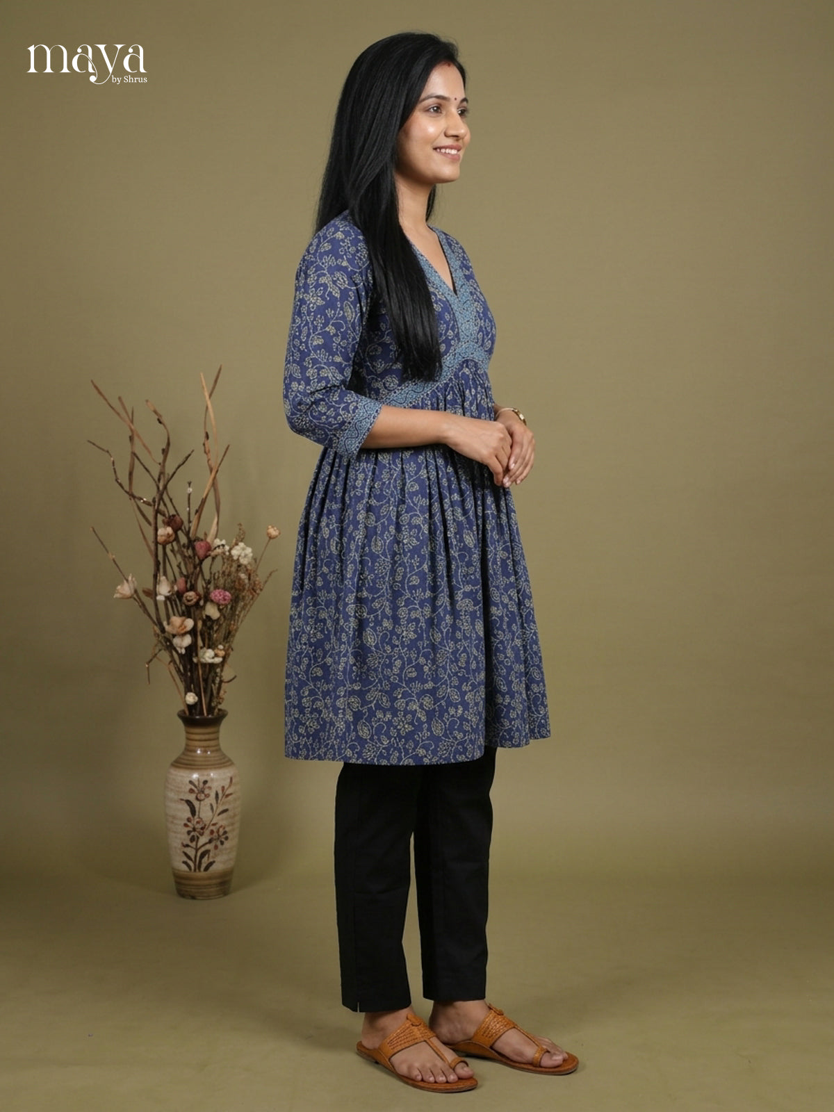 Readymade Kurti - MEH17018