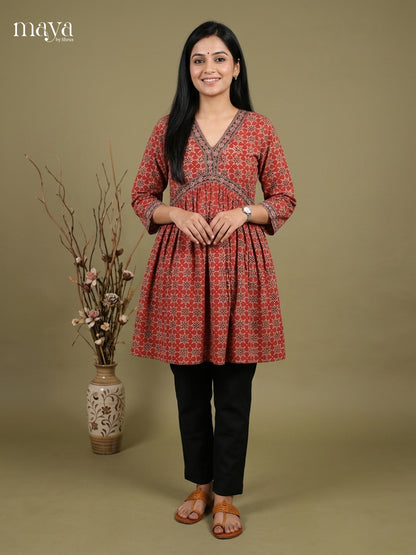 Readymade Kurti - MEH17029
