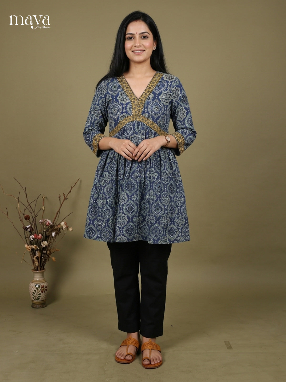 Readymade Kurti - MEH17031