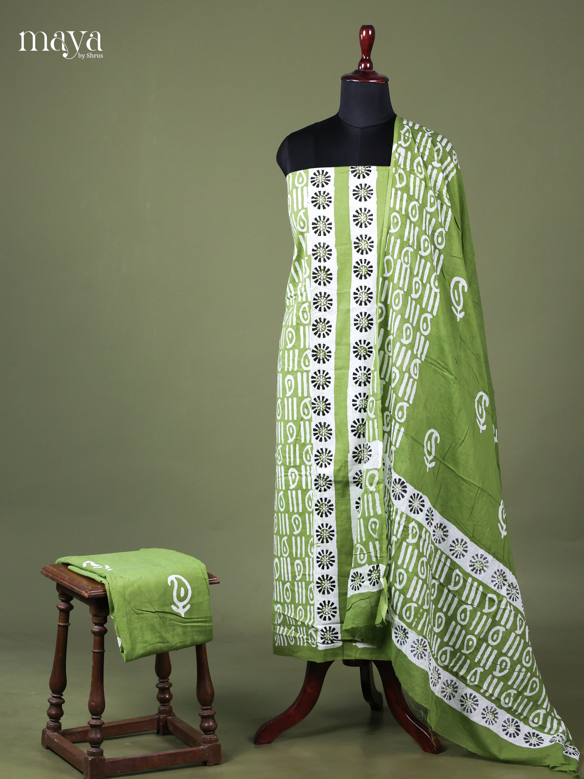 Bhatik salwar - MEH24137