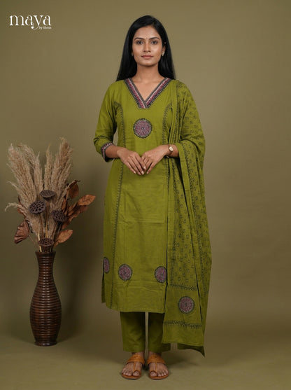 Readymade 3PC Suits - MEI08029
