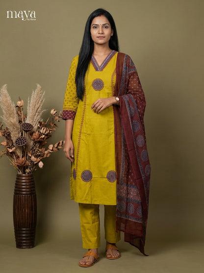 Readymade 3PC Suits - MEI08030
