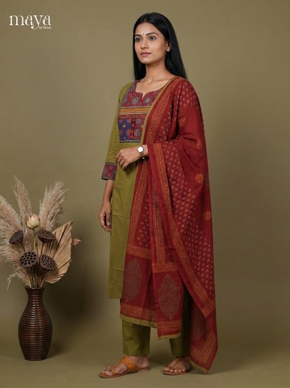 Readymade 3PC Suits - MEI09012