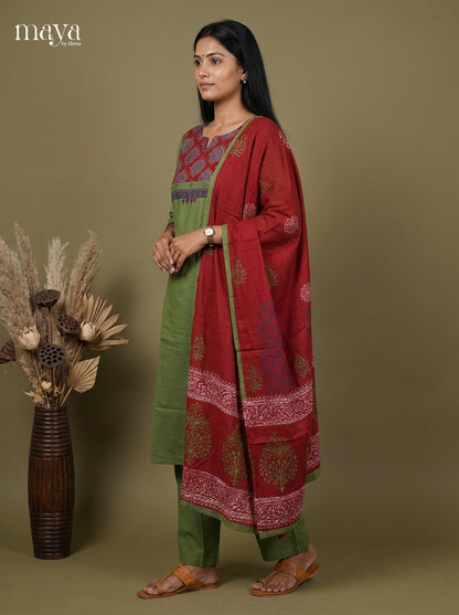 Readymade 3PC Suits - MEI09032
