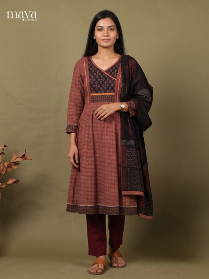 Readymade 3PC Suits - MEI09038