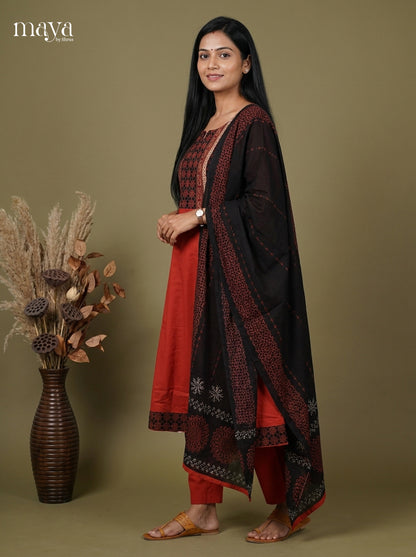 Readymade 3PC Suits - MEI09039