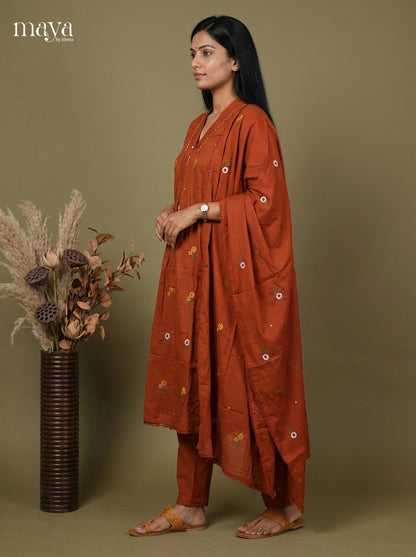 Readymade 3PC Suits - MEI09072