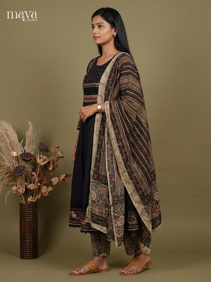 Readymade 3PC Suits - MEI09073