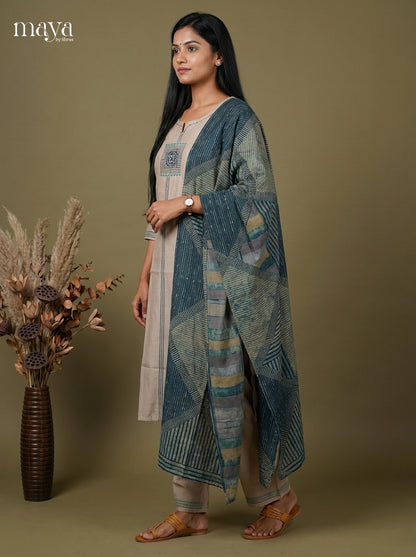 Readymade 3PC Suits - MEI09079