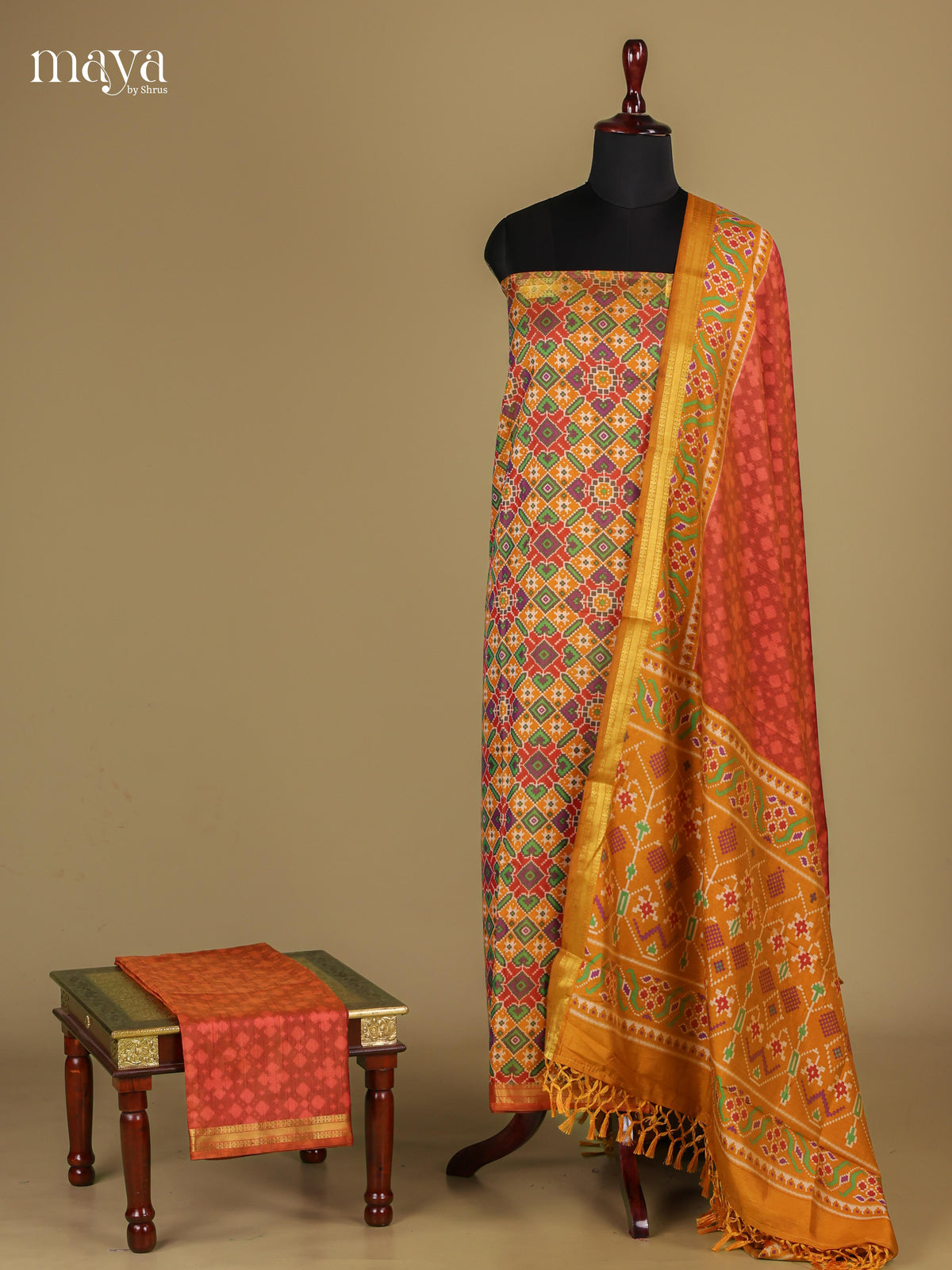 semi patola salwar - MEJ08040